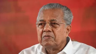 രാജേഷിന്റെ മൃതദേഹത്തോട് സർക്കാർ കാട്ടിയത് ക്രൂരതയും അനാദരവുമെന്ന് പിണറായി വിജയൻ