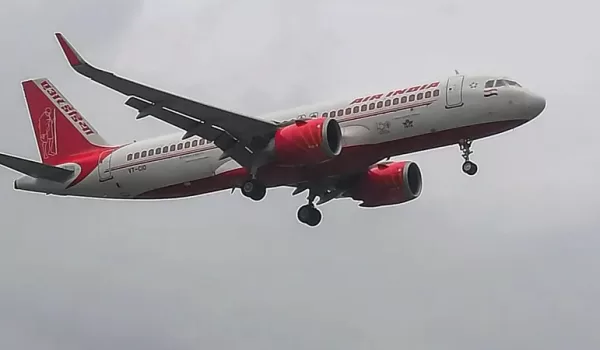 എയർ ഇന്ത്യ വിമാനം ആകാശച്ചുഴിൽപ്പെട്ട സംഭവത്തിൽ ദുരൂഹതയേറുന്നു, പൈലറ്റ് ലഹരി ഉപയോ​ഗിച്ചു; രണ്ടാം ഘട്ടപരിശോധനയും പോസിറ്റീവ്?
