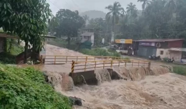 പെരുമഴക്കാലം; താമരശ്ശേരി ചുരത്തിൽ ഗതാഗത നിയന്ത്രണം, കോഴിക്കോട് മലയോര മേഖലയിൽ ശക്തമായ മഴ