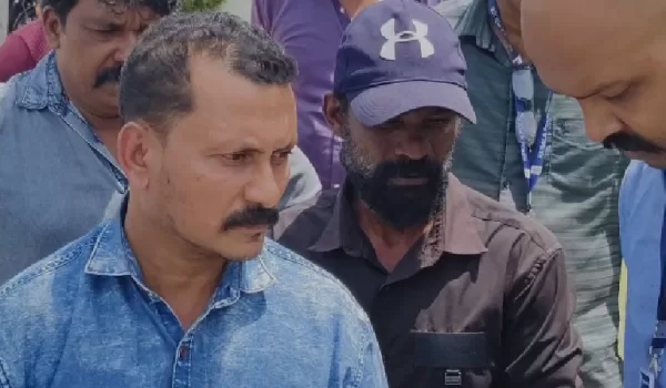 തിരുവനന്തപുരം കഴക്കൂട്ടത്ത് കാറിൽ കടത്തുകയായിരുന്ന ആറ് കിലോ കഞ്ചാവ് പിടികൂടി