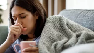 മഴക്കാലമാണ്, കരുതിയിരിക്കണം ഡെങ്കിപ്പനിയേയും എലിപ്പനിയേയും; ഇക്കാര്യങ്ങൾ ശ്രദ്ധിച്ചില്ലെങ്കിൽ ആരോഗ്യം അപകടത്തിലാവും
