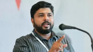 അത് ശരി അവർ ഇവരായിരുന്നല്ലേ !എംഡിഎംഎ പ്രതികളുമായി മുഖ്യമന്ത്രിക്കുള്ള ബന്ധത്തെ പരിഹസിച്ച് വസീഫ്