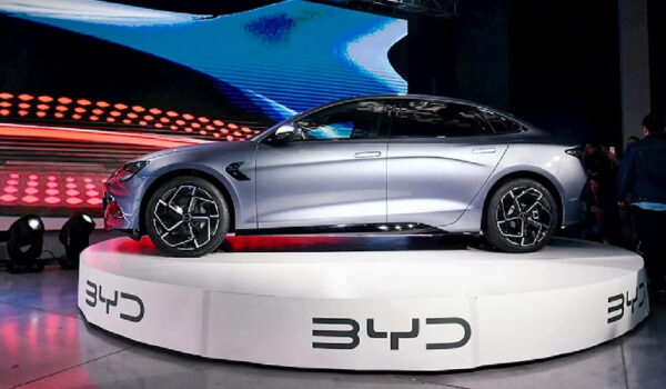 ഒരു മുഴം മുന്നേ എറിഞ്ഞ് ബിവൈഡി; ടെസ്ലയുടെ ചൈനീസ് എതിരാളി ഇന്ത്യയിൽ കാലുറപ്പിക്കുന്നു