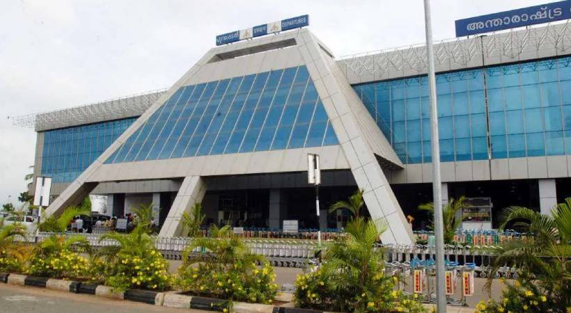 karipur airport parking FEE