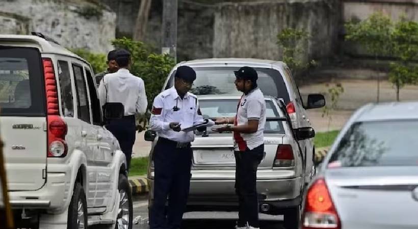 motor-vehicle-act-2026-new-challan-rules-driving-license-cancellation-fact-check