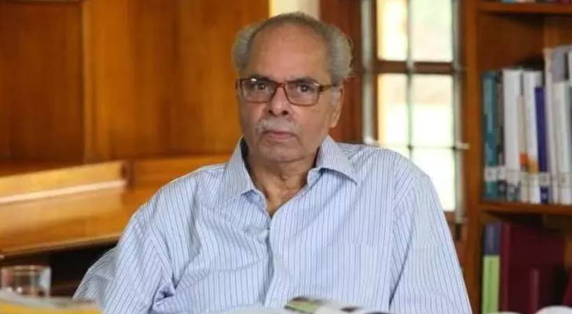 K N PANICKER