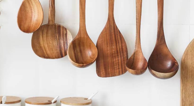 WOODEN SPOONS