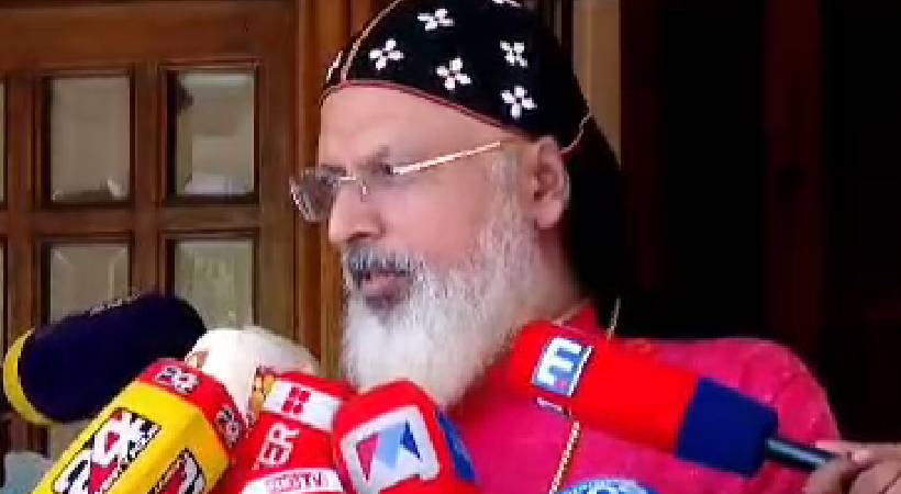 ‘ആലിപ്പഴം പഴുത്തപ്പോൾ കാക്കയ്ക്ക് വായ്‌പ്പുണ്ണ് എന്ന സ്ഥിതിയാണ് നിലവിൽ’; കെ സി വേണു​ഗോപാലിനെതിരെ......