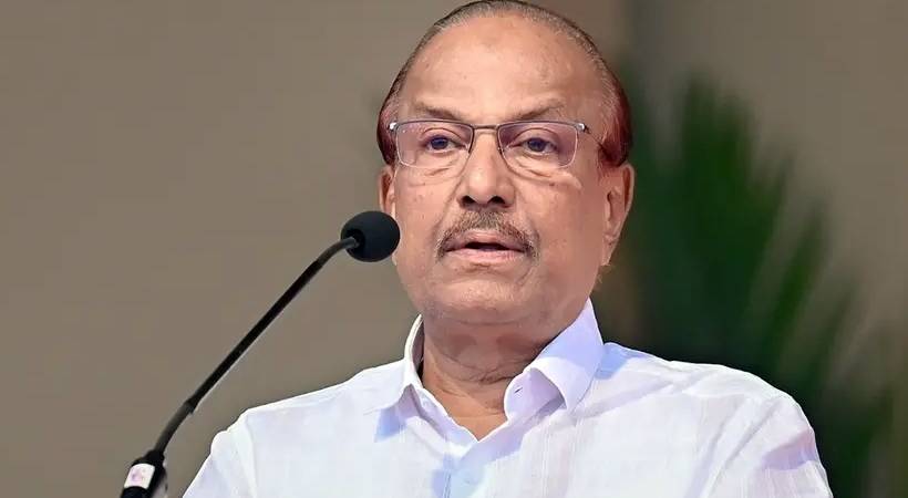 pk kunhalikkutty
